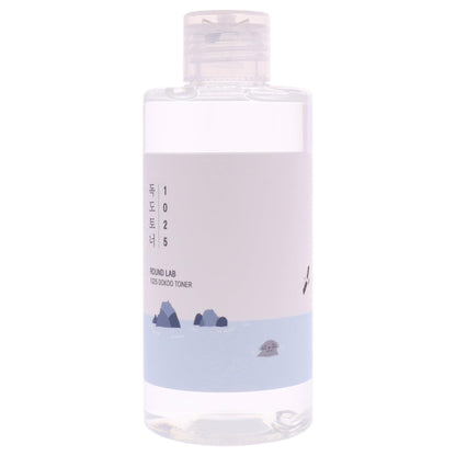 ROUND LAB 1025 Dokdo Toner 6.76 Fl Oz, Oil Control and Reduces Excess Sebum, Gentle Exfoliating Facial Toner, Deep Sea Water for Moisturization